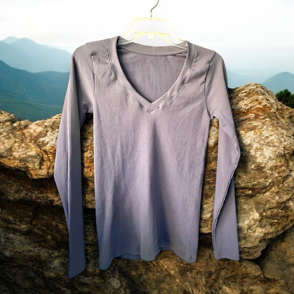 Athleta Long Sleeve Ribbed VNeck Tshirt - Size Small Gray - no tags; never worn.